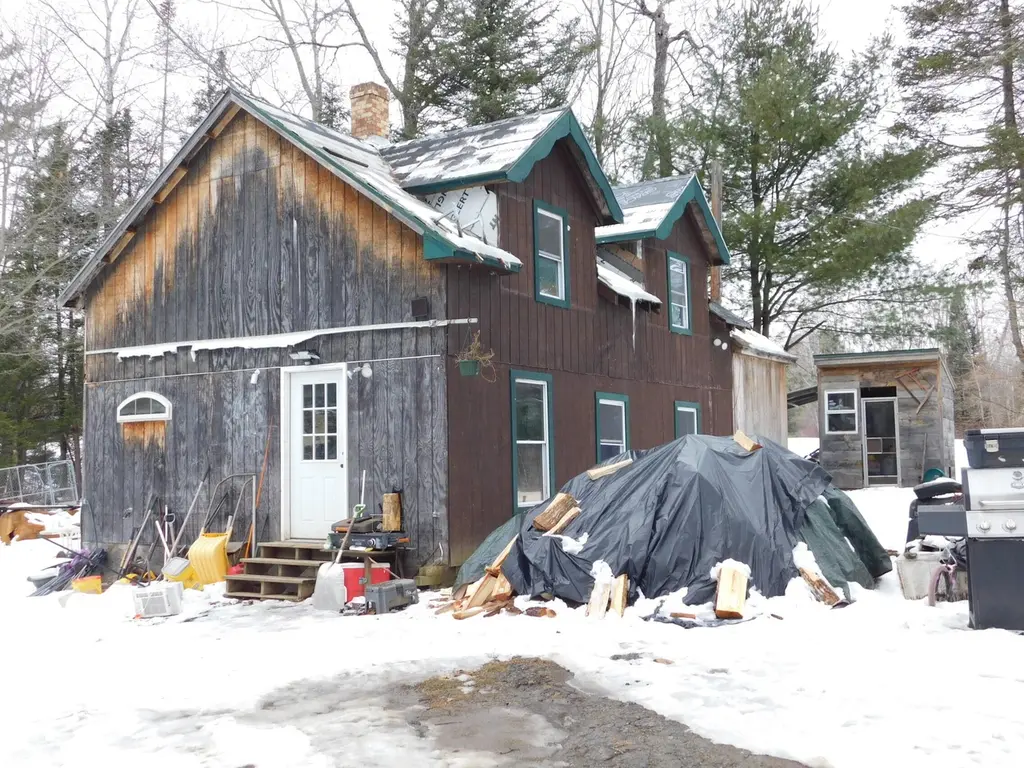 1648 New Sharon Rd