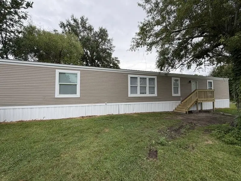410 W Hickory Ave