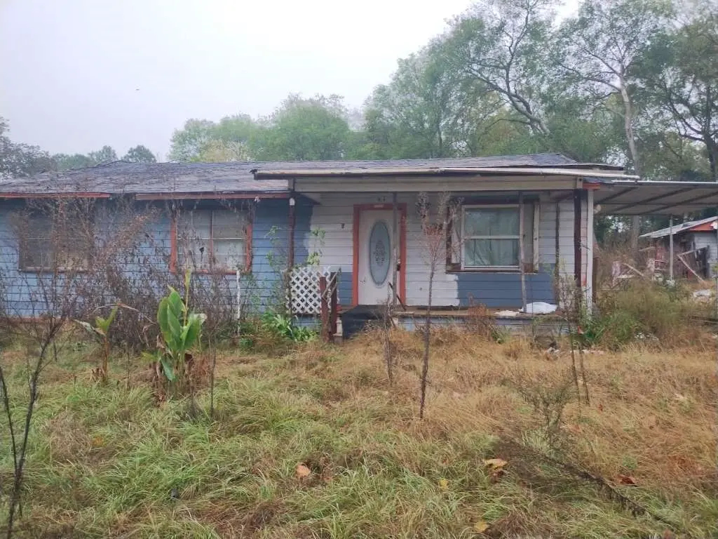 12 County Road 1220
