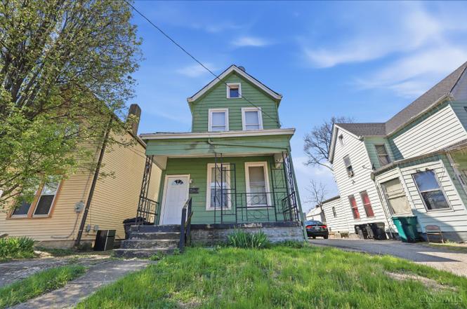 107 W Sixty Fifth St
