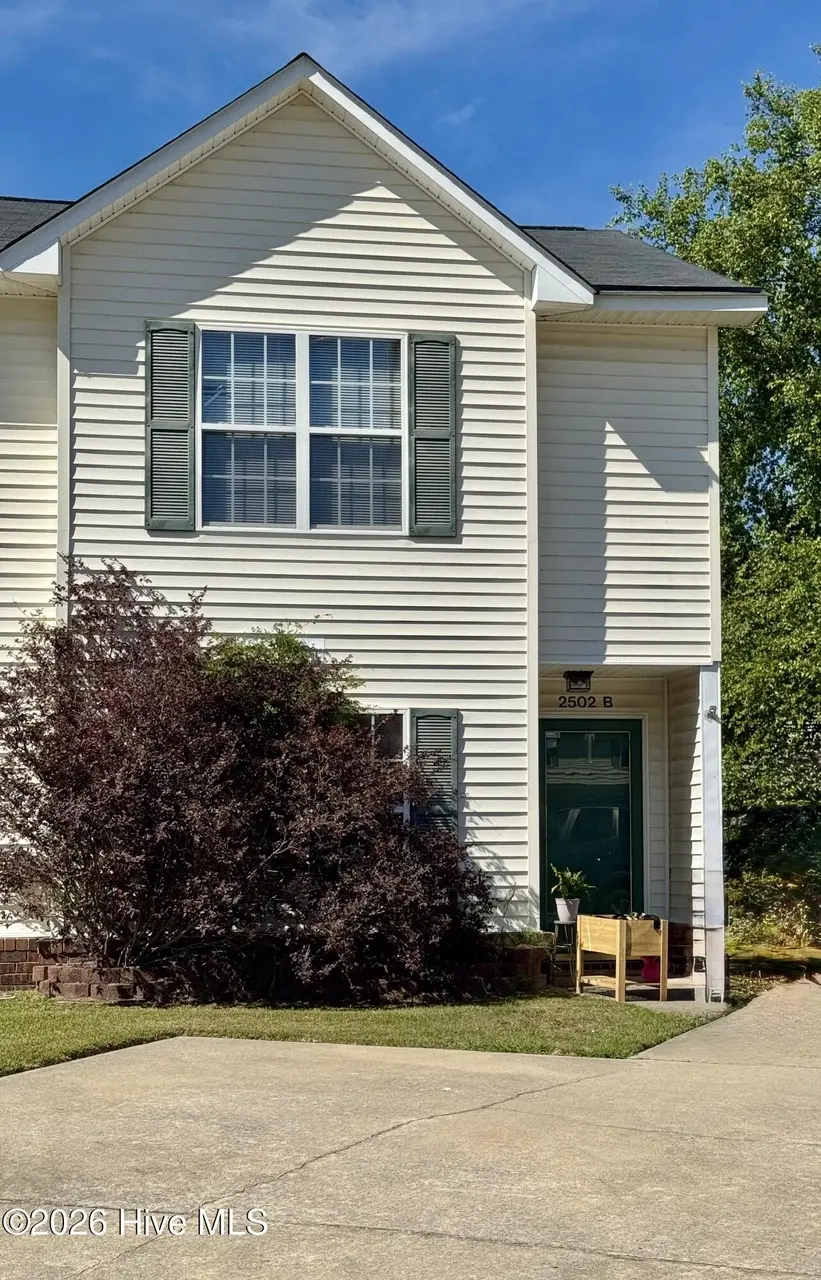 2502 Bluff View Ct Unit B