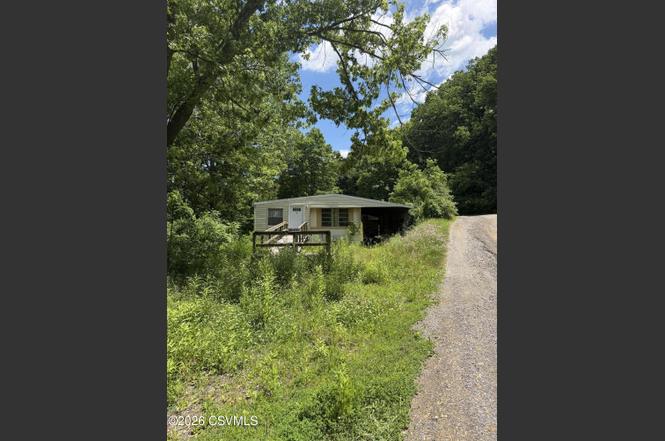 79 Teds Dr