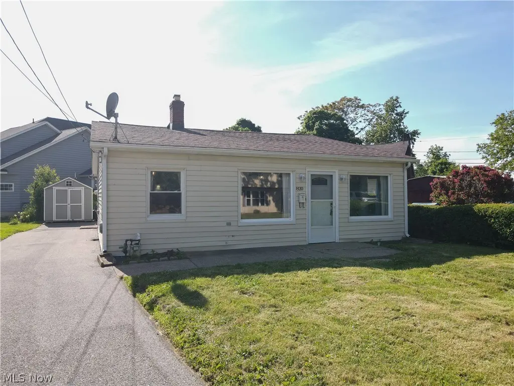 820 Peach Blvd