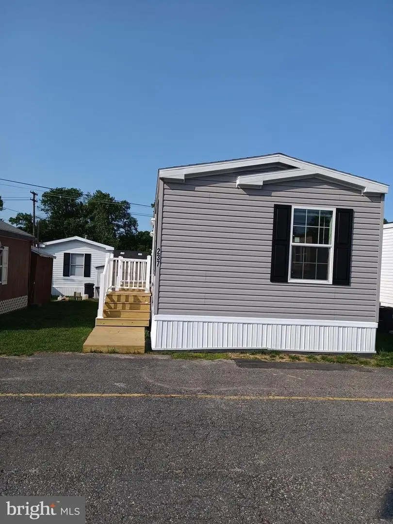 1405 Farrell Ave #237