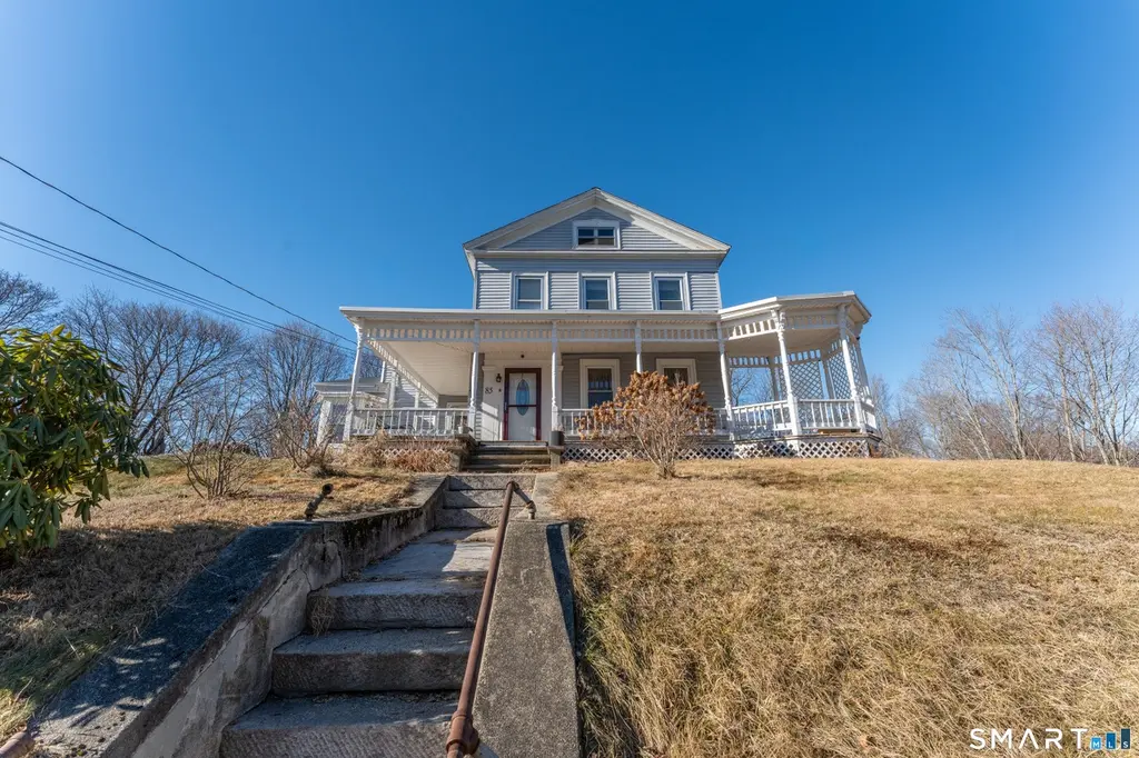 85 Furnace St