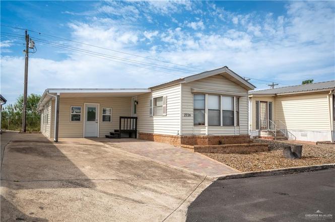 2726 Sierra Vista Dr