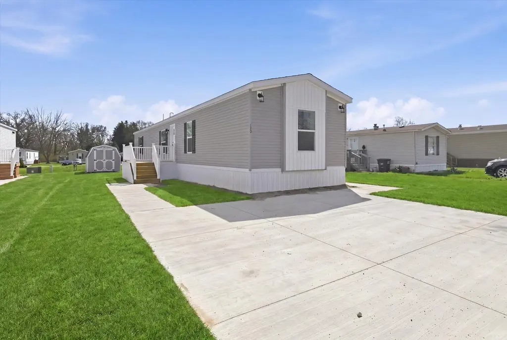 6255 S Telegraph Rd #120