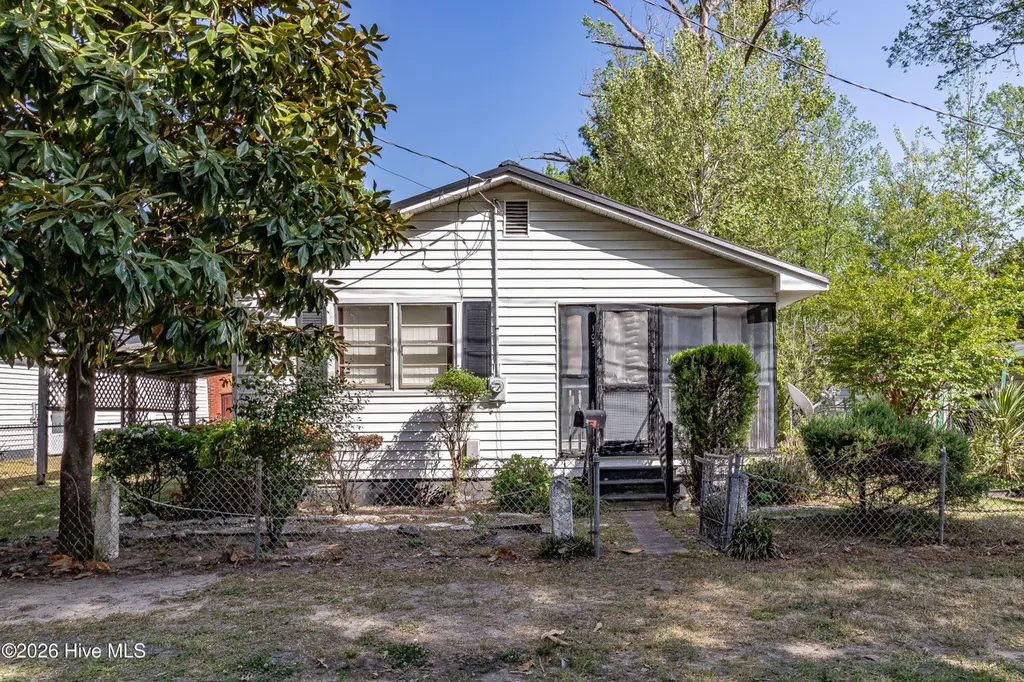 103 Springhill St