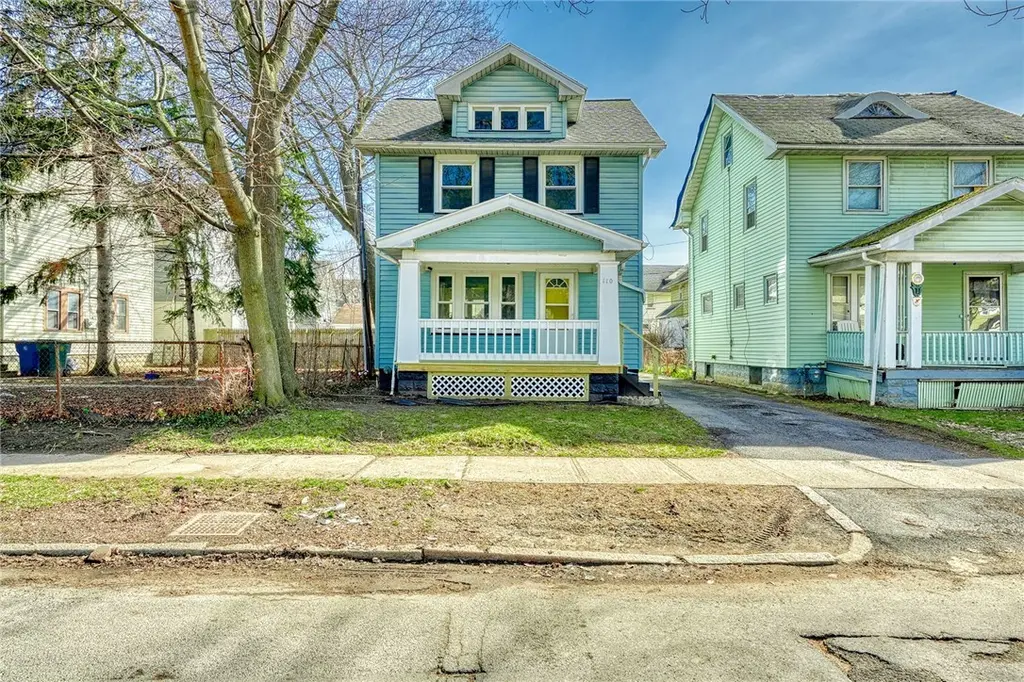 110 Saint Casimir St