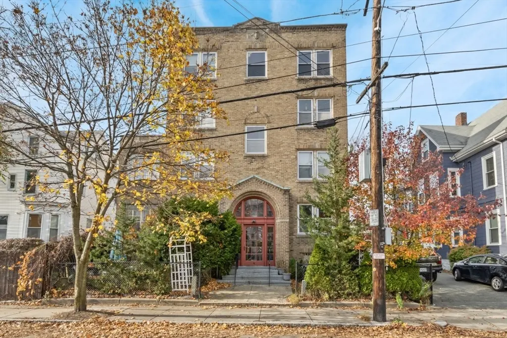 48 Tremont St