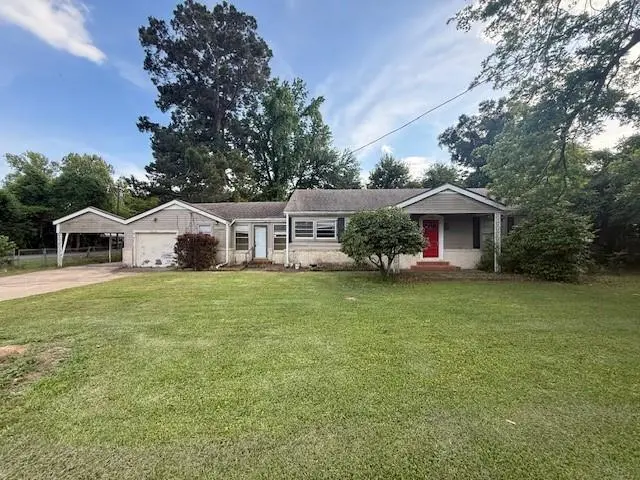 2610 Horseshoe Dr