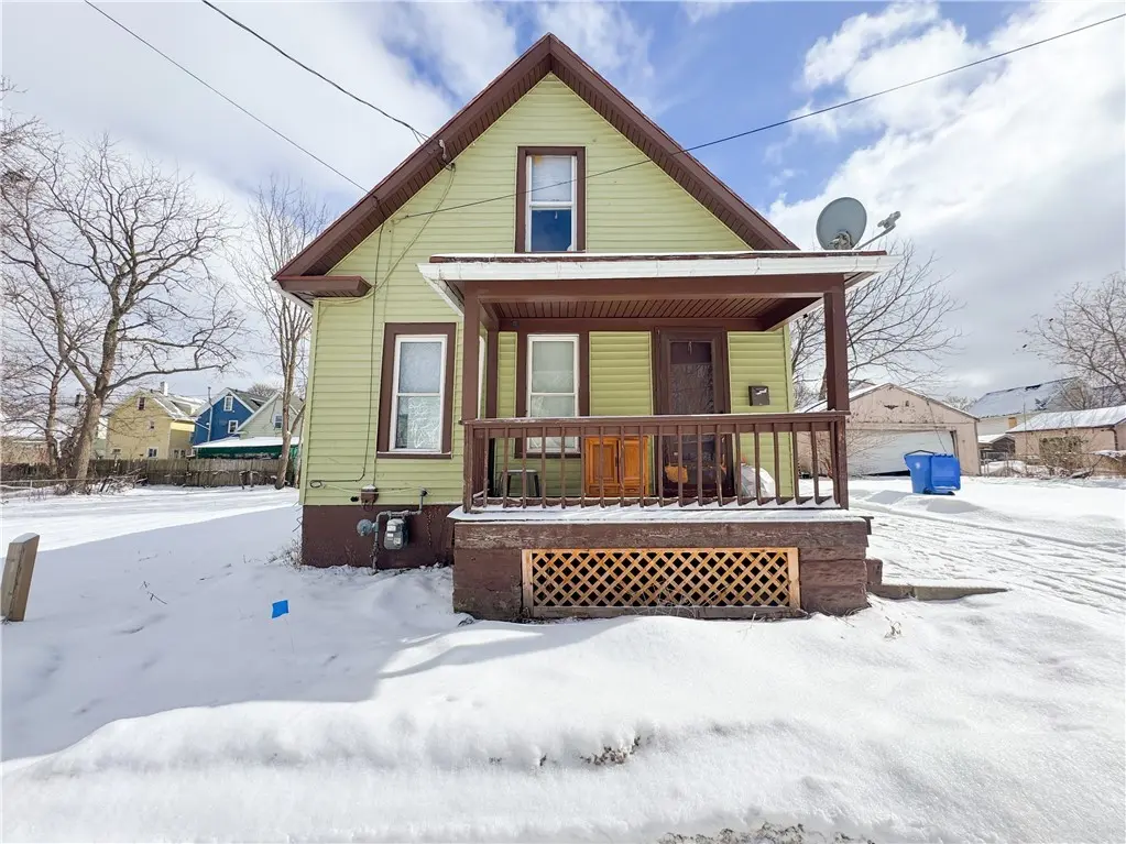64 Murray St
