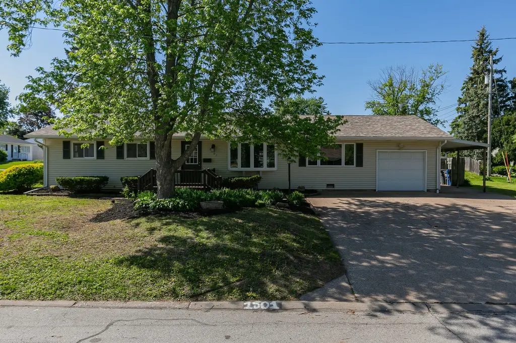 1501 Cherry Hills Rd
