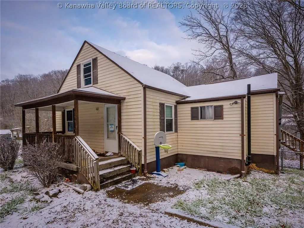 544 Cane Fork Ln