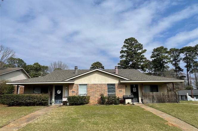 2900 Mackey Ln