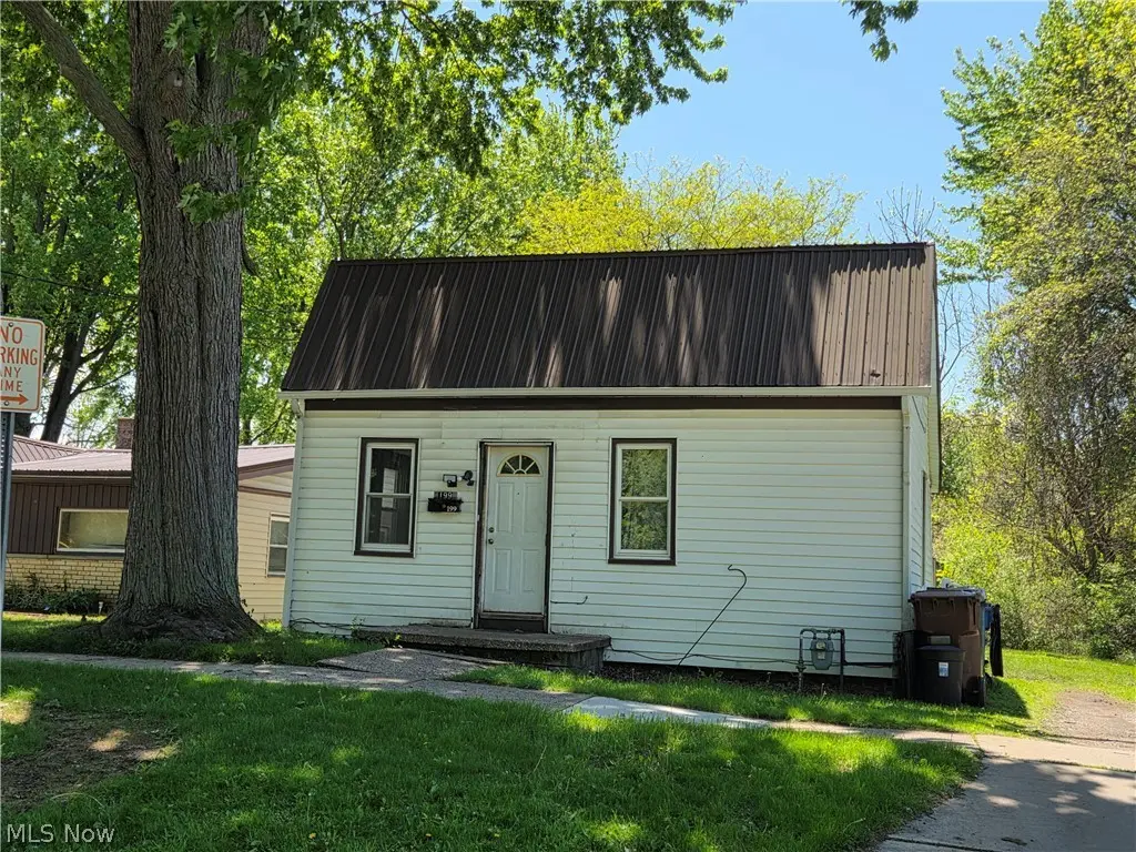 199 Mathews St