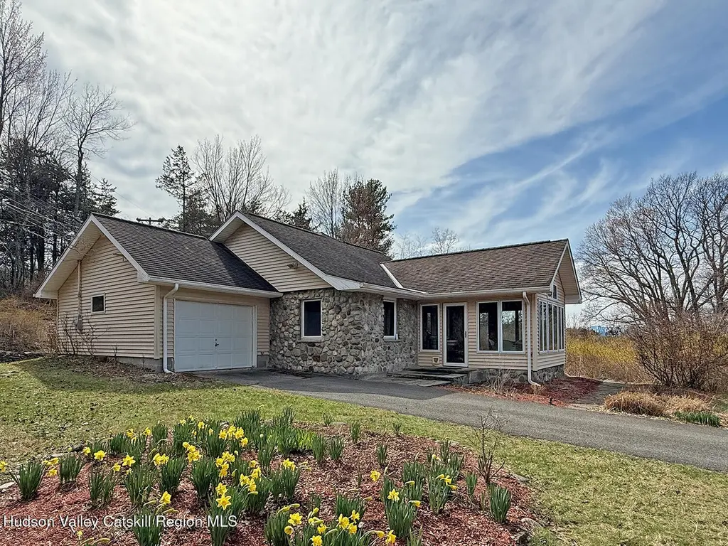335 Miller Rd
