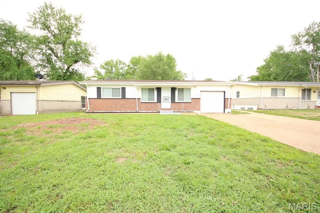 10215 Monarch Dr