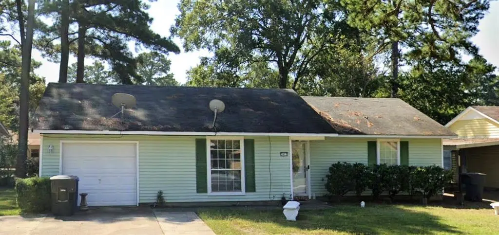 3413 Nathan Cir