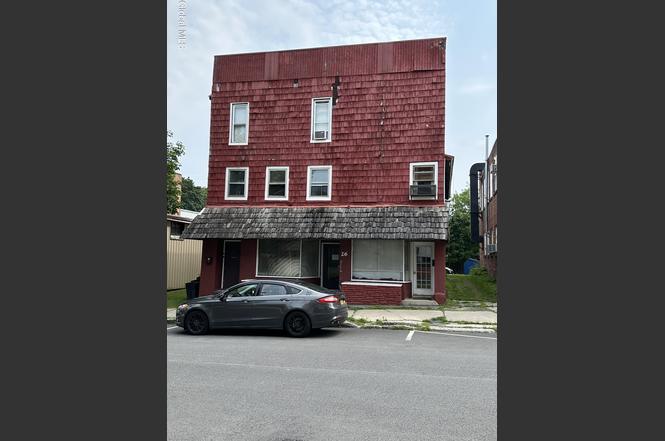 26 N Market St