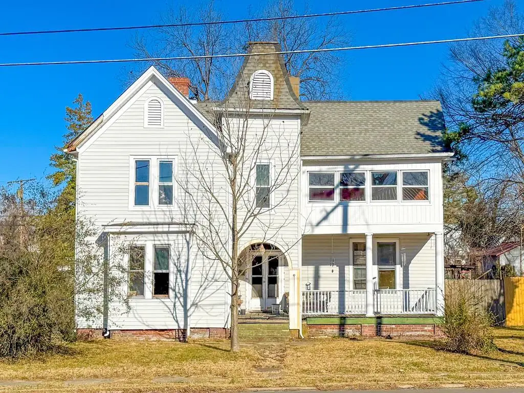 301 E Virginia Ave