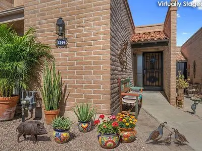 1344 W Desert Hills Dr