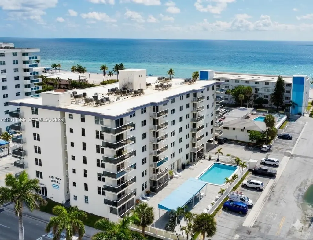 1801 S Ocean Dr #203