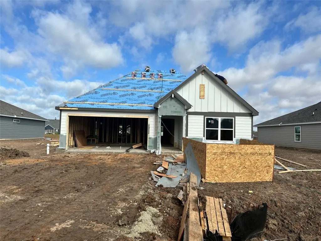 509 Harvest Lake Dr