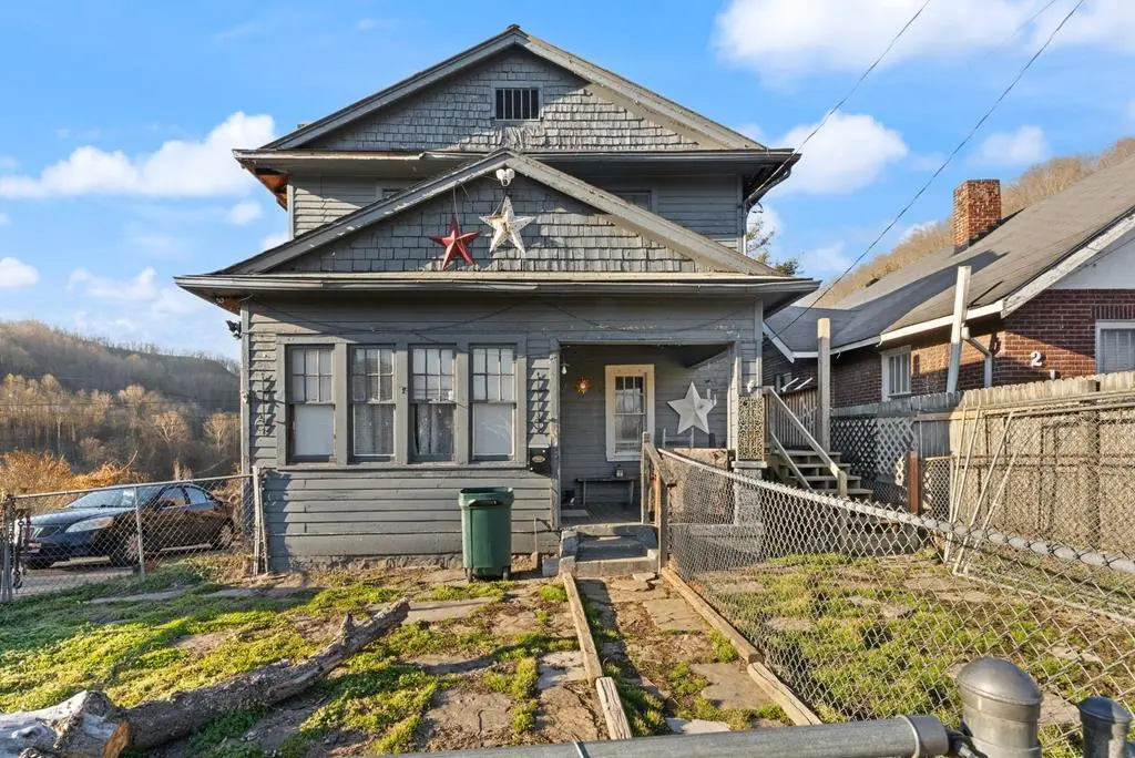 208 Eversole St