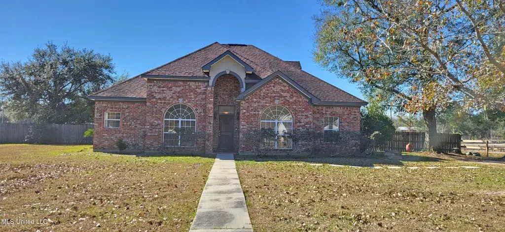 17139 Fenton Dedeaux Rd