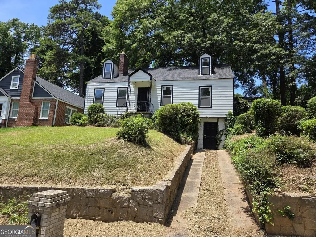 959 Gaston St SW