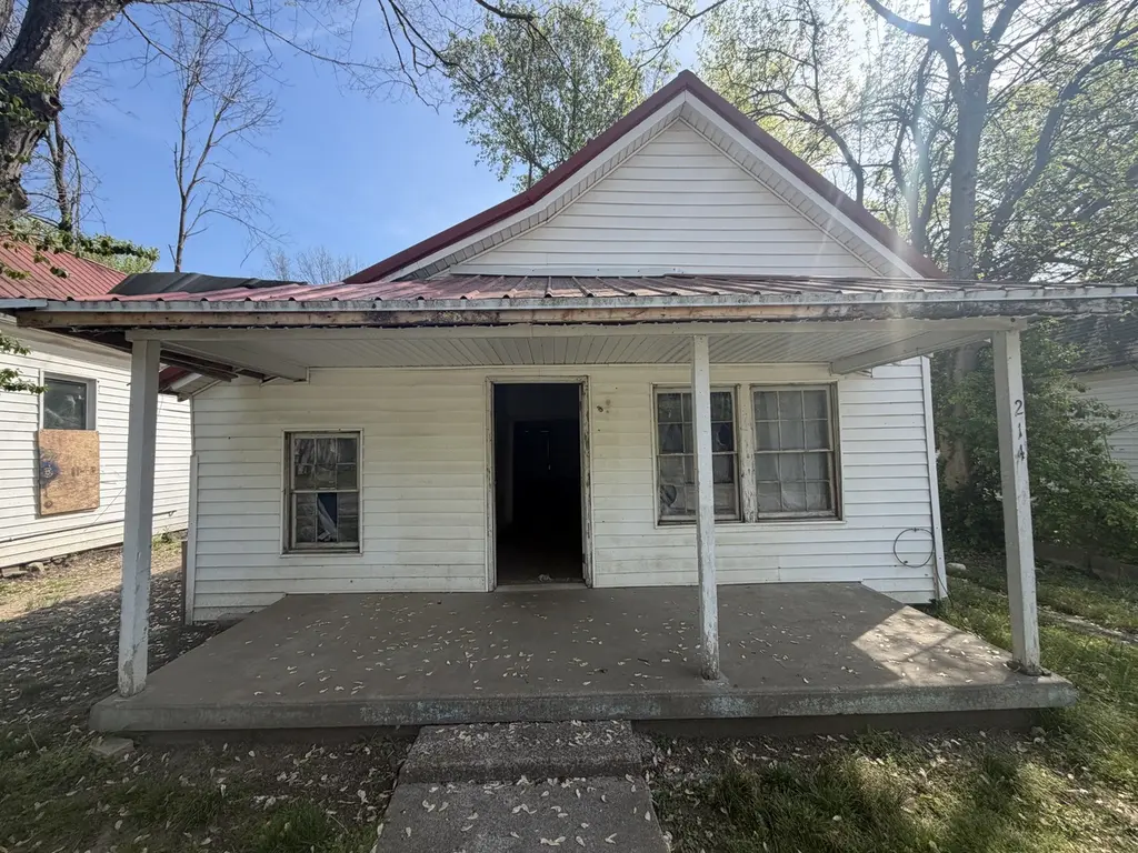 214 N Morgan St