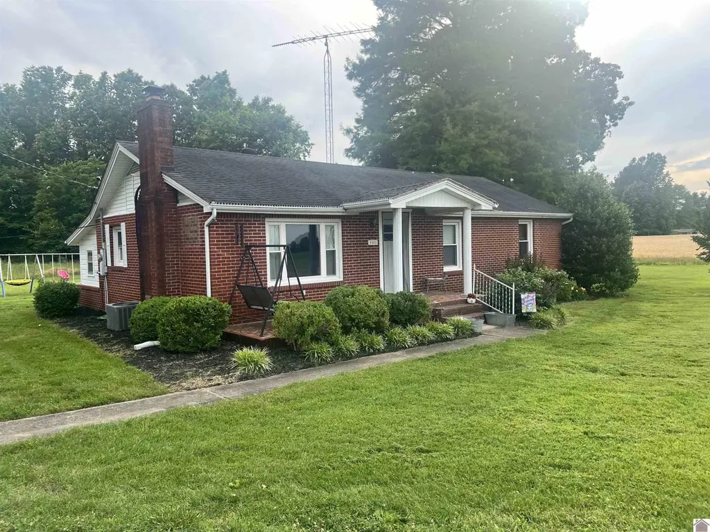 5483 S State Rt 121