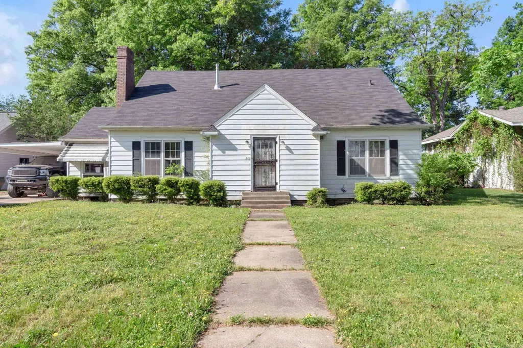 506 Home St