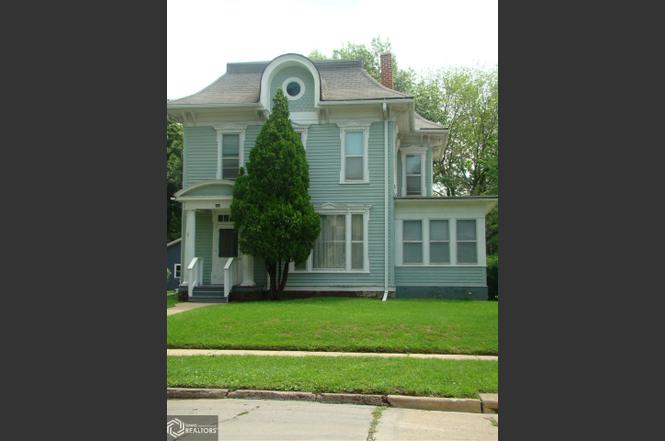 204 N 8th St
