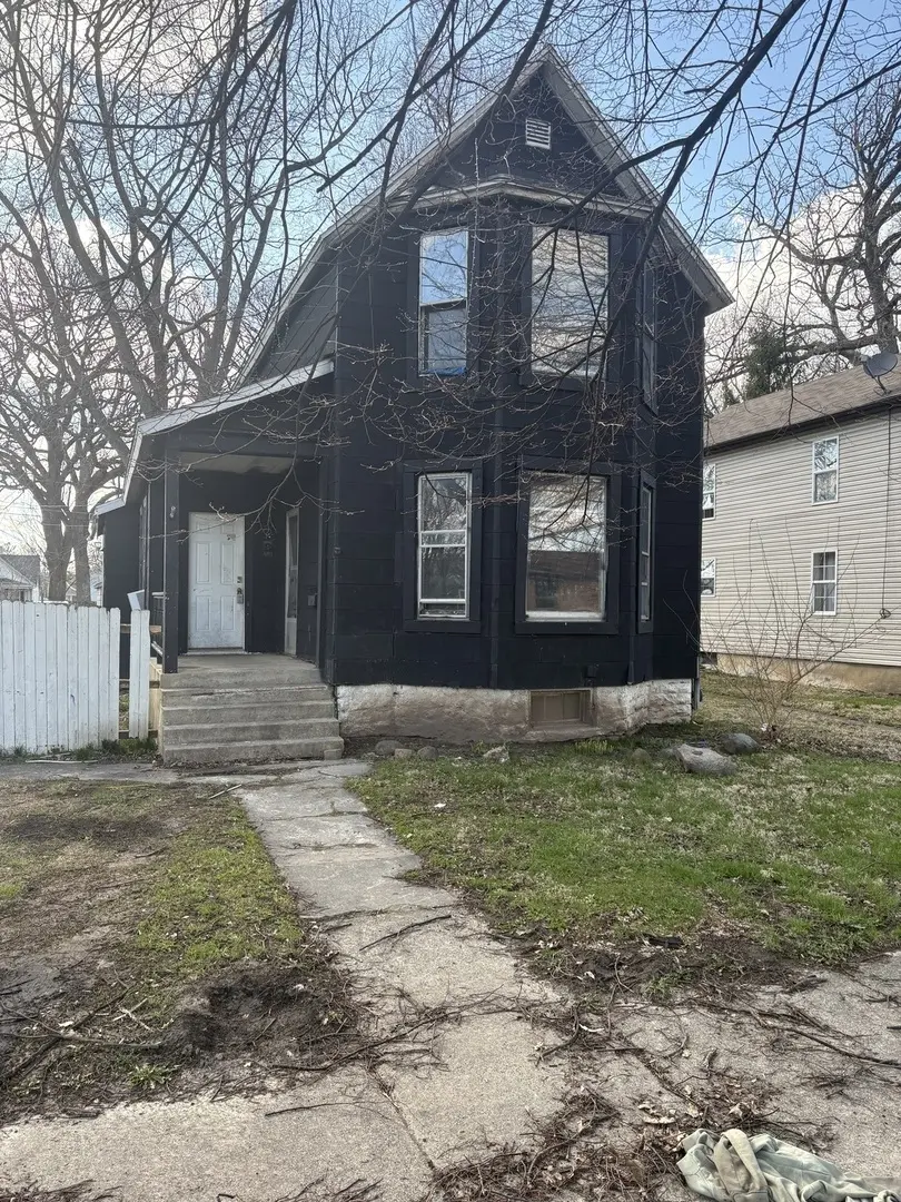 337 N 6th Ave