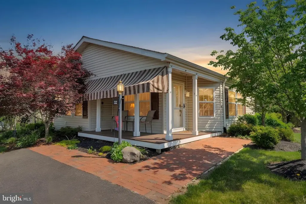 222 Thrush Cir