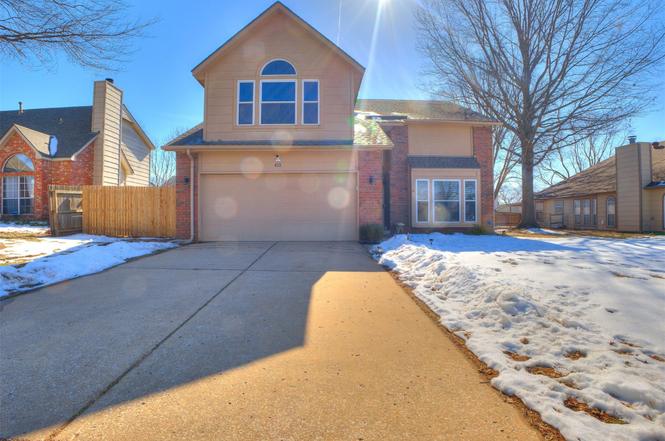 433 W Quanah St N
