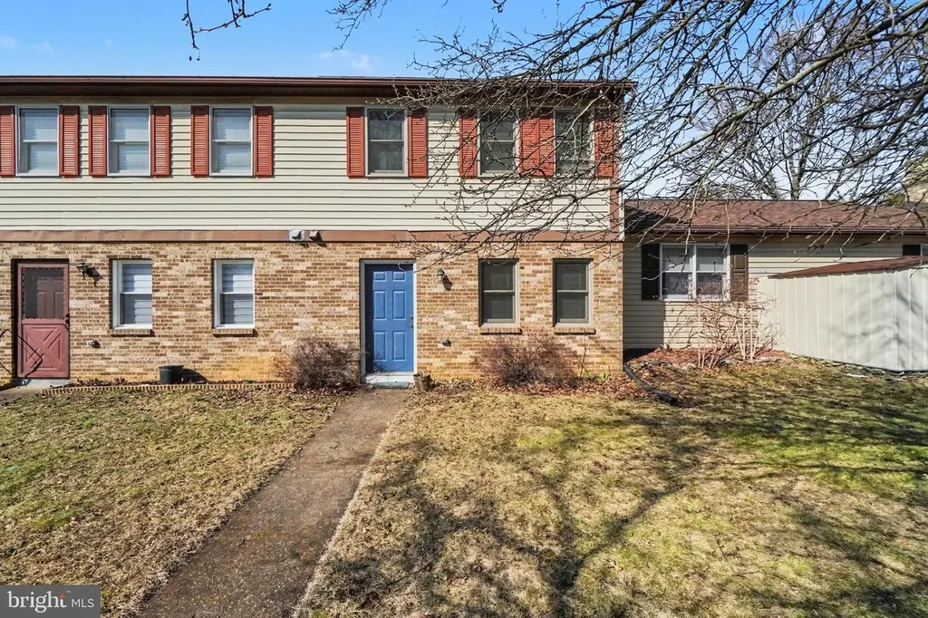 6903 Salem Park Cir