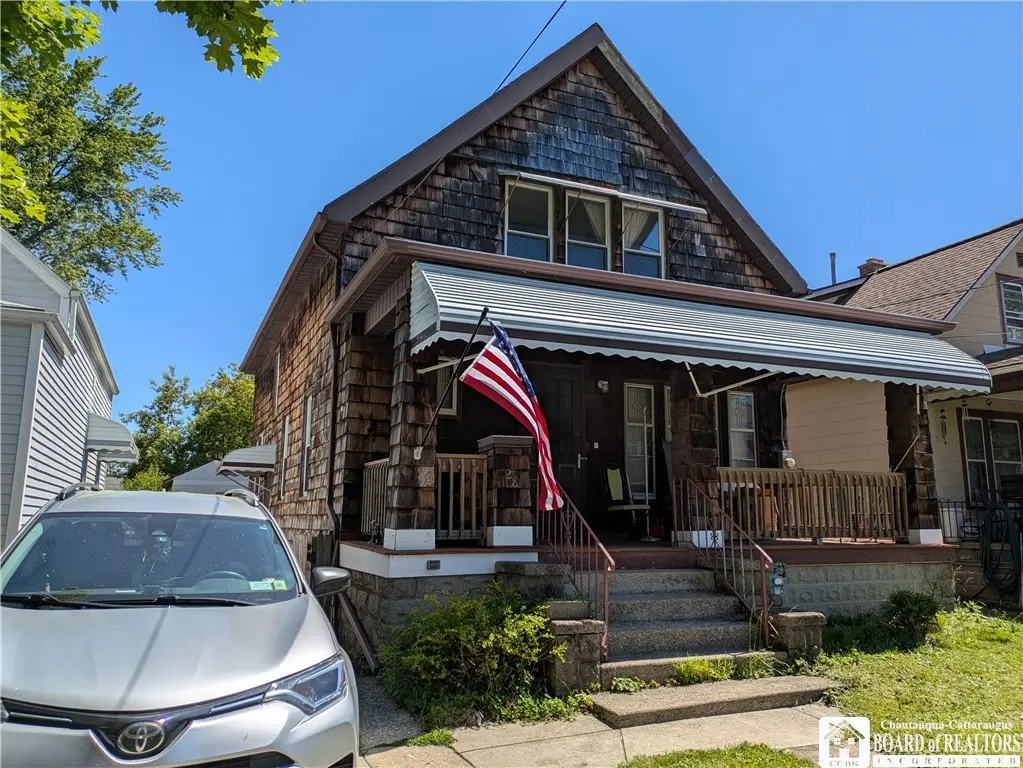 28 Oschawa Ave