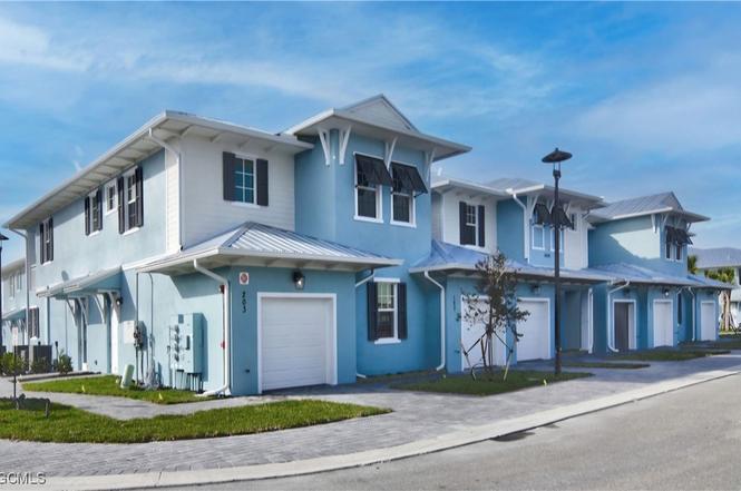 26381 Coco Cay Cir #203