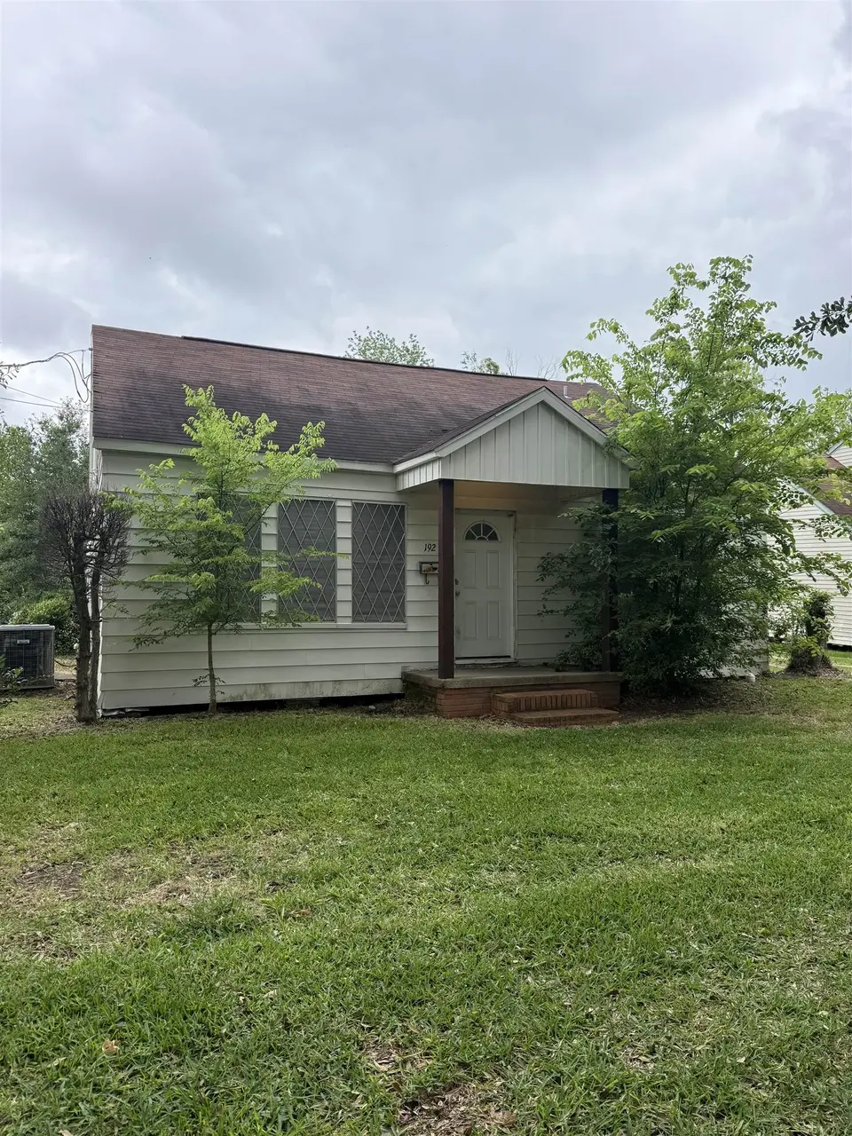 192 Hill Terrace Dr