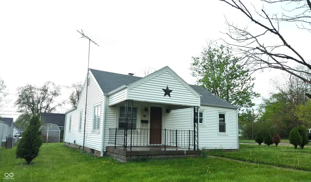 616 W 38th St