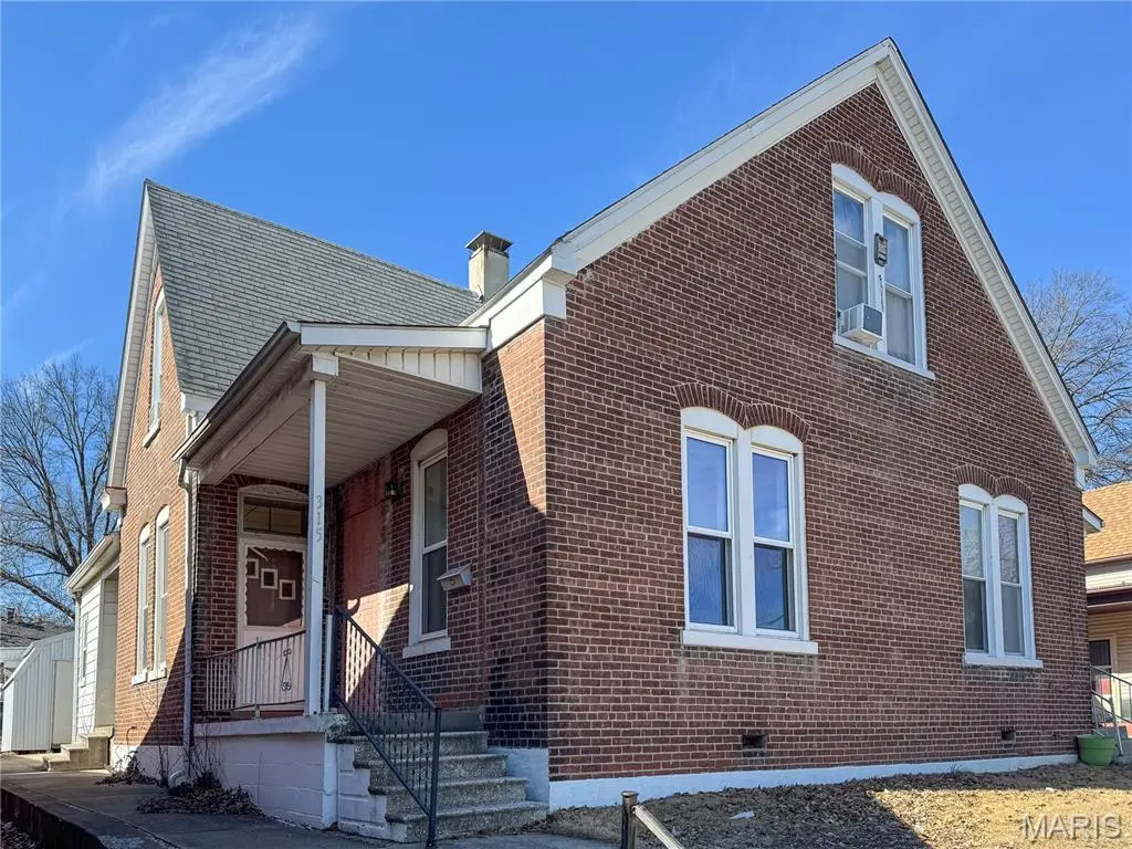 315 N 4th St