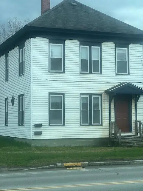 68 W West Broadway