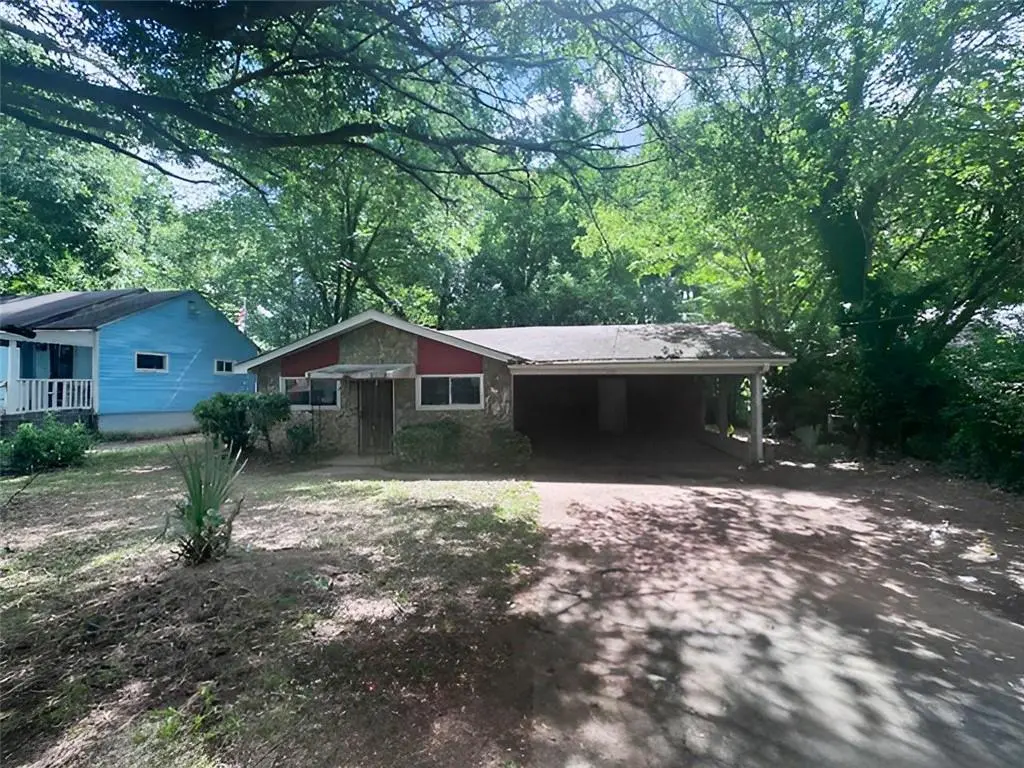 2318 Browns Mill Rd SE
