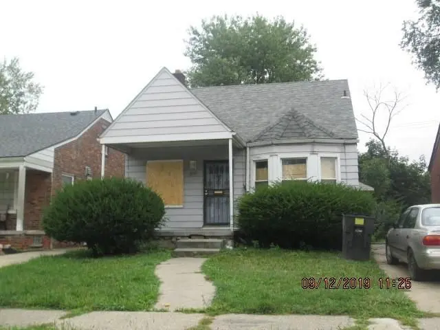 9768 Manistique St
