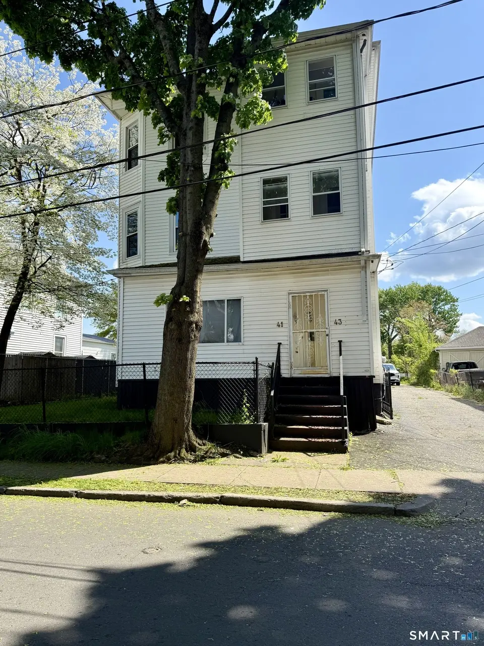 41-43 Kibbe St