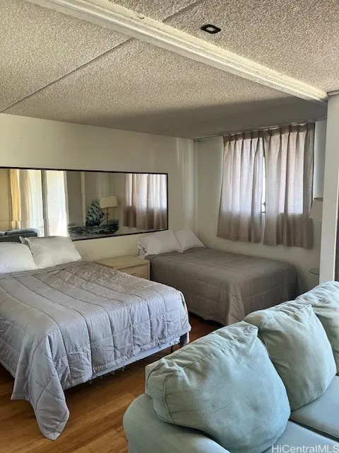 2240 Kuhio Ave #1210