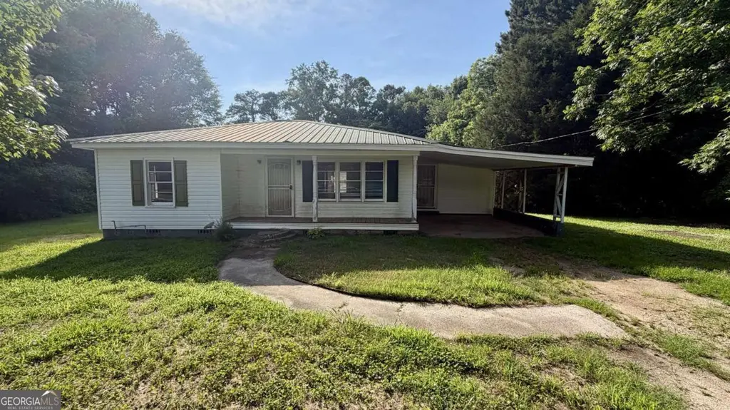 1477 S Highway 100